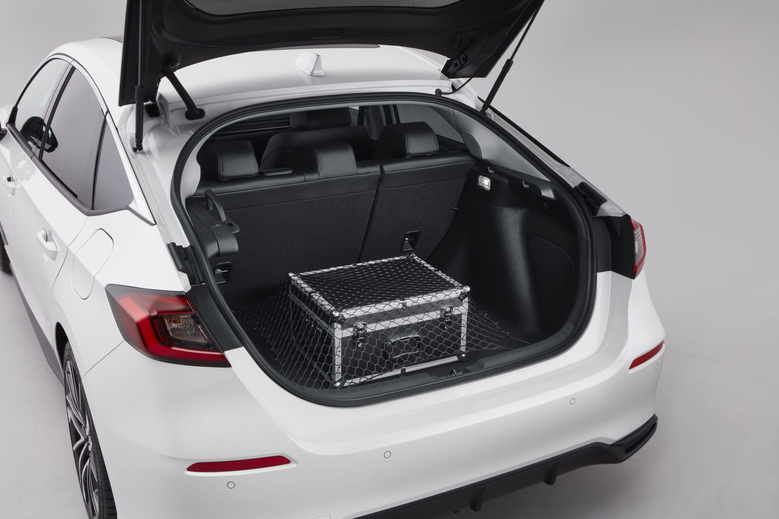 2023-civic-boot-net-08l96-tea-601a-scaled