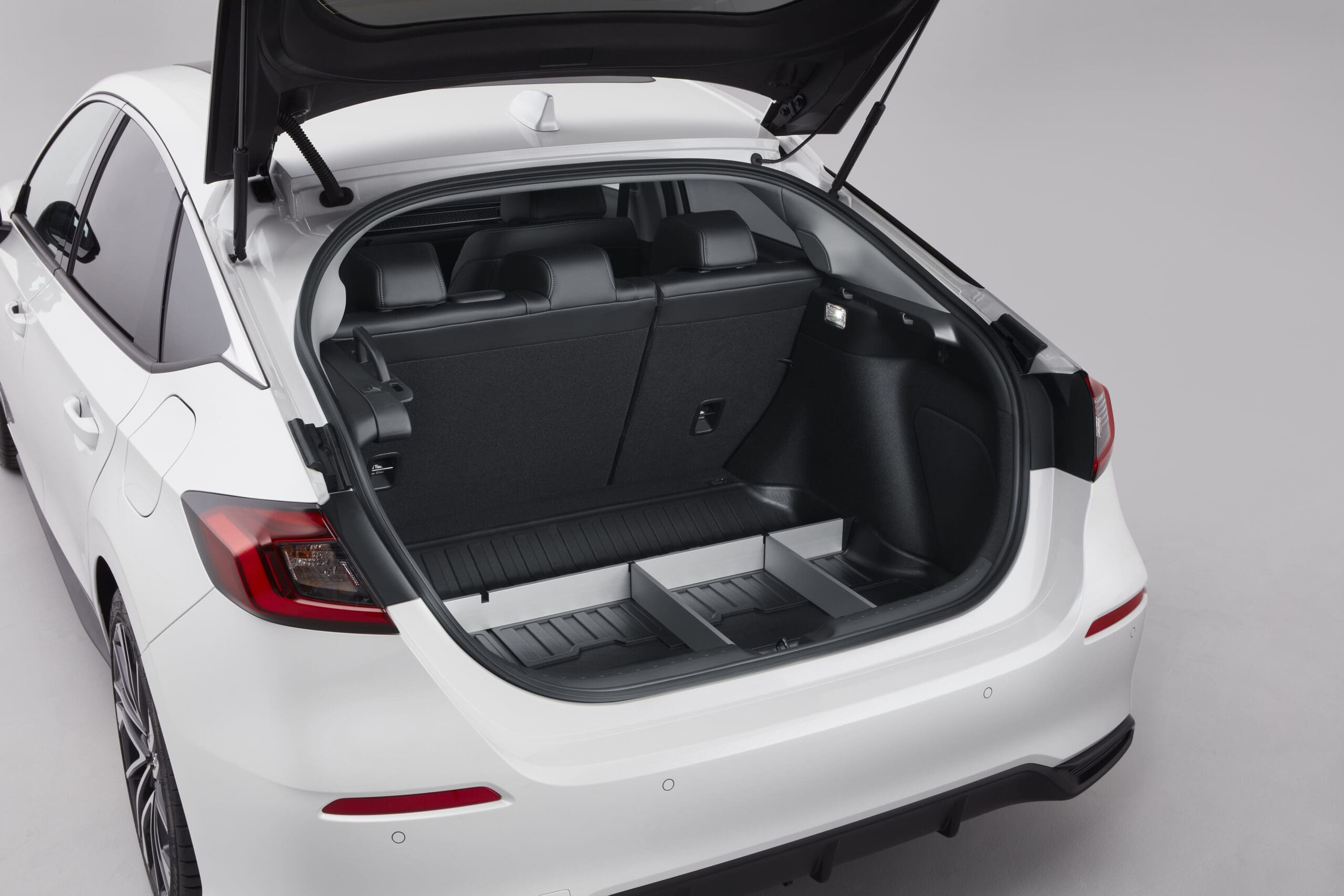 2023-civic-boot-tray-dividers-08u45-t50-600a-scaled