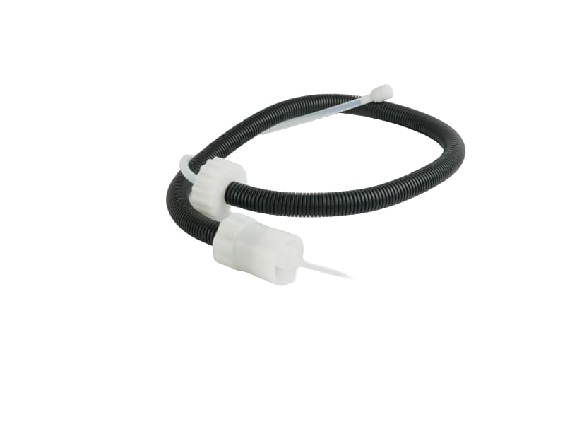 Genuine VW Adblue 10 Litres and Dispensing Hose Kit - Image 3