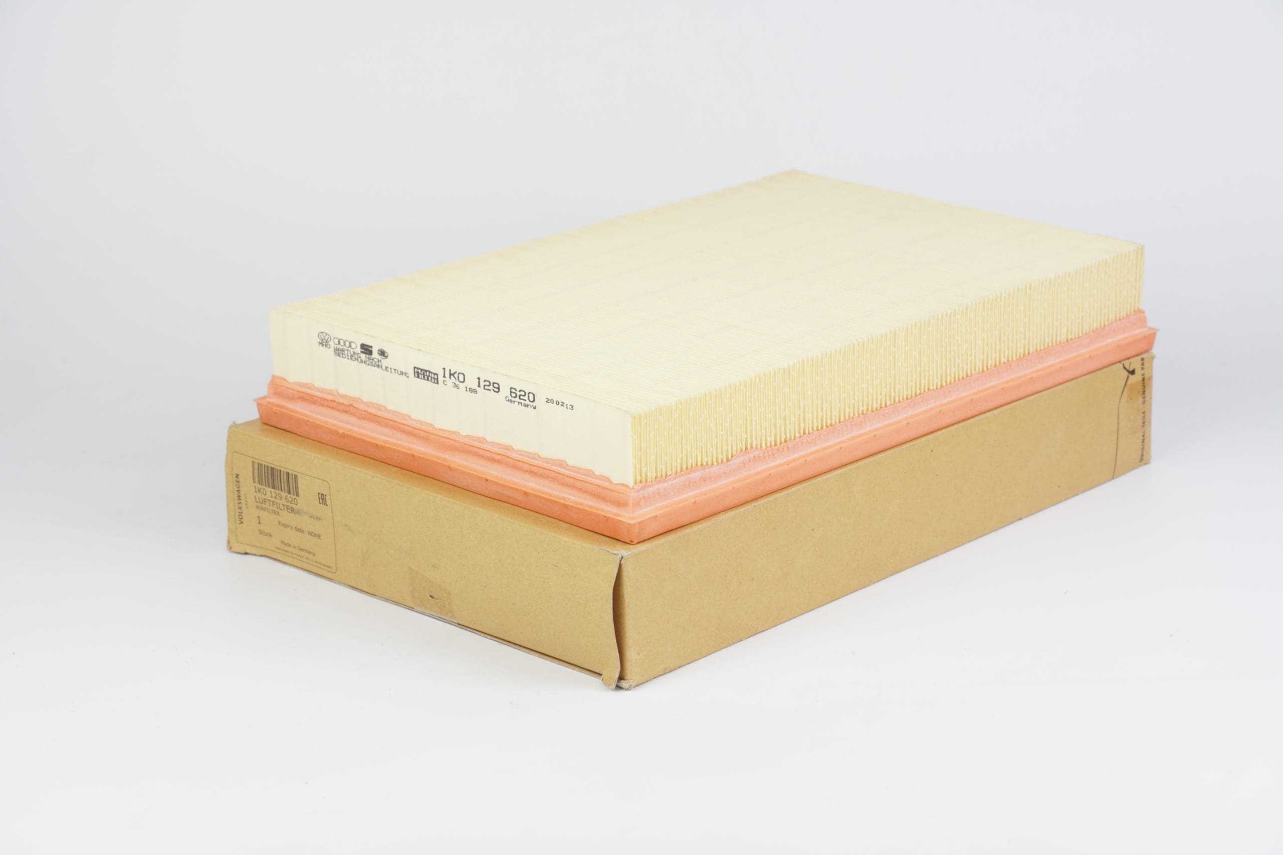 Genuine VW Passat 2005-2010 Air Filter 3.6L V6 4Motion (1K0129620) - Image 2