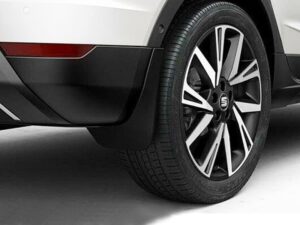 GENUINE SEAT ARONA REAR MUDFLAPS 2017 ONWARDS 6f9075101
