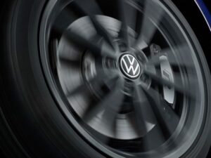 Genuine VW Dynamic Centre Cap Set-Fits Various Models