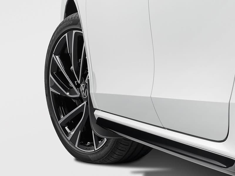 Genuine VW Passat Estate Front Mudflaps 2024 onwards (3J0075111)
